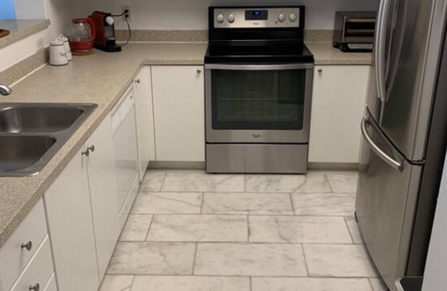 Sunny Isles Beach Hotel | ★ Hotel 1 Bedroom Suite with ocean view ! Lic :STR-01360 Minimum 3 months.