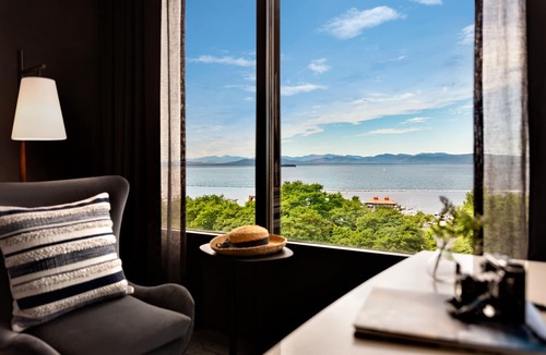 Burlington Hotel | Hotel Champlain Burlington, Curio Collection by Hilton