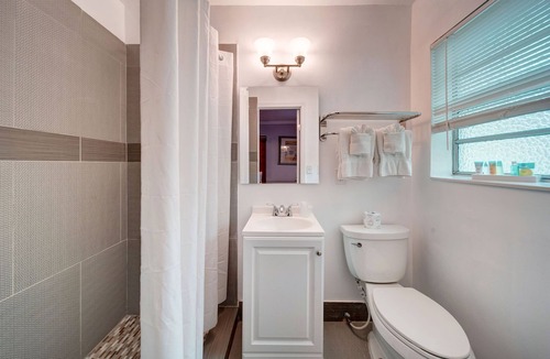 Hollywood Hotel | Hotels in Hollywood Beach - Book a Cheap Hotel in Hollywood Beach