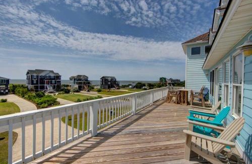 Wind Over Waves House | Hotter Otter-6 beds-private pool-kid/pet friendly-walk to beach!