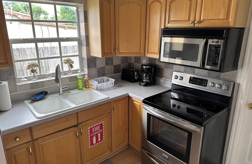 Driftwood House | House close to Hard Rock Casino, Airport, Beaches and more