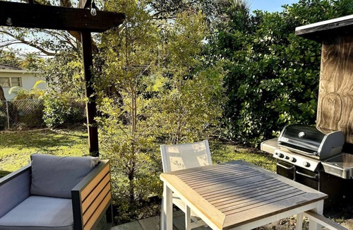 Biscayne Park House | House with Hot Tub, 10 mins to the Beach