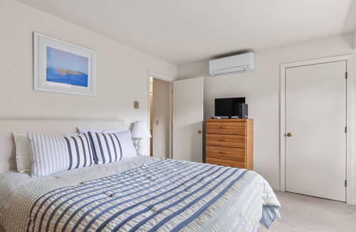 Brewster Condo | Howland Village property on the golf course side of Ocean Edge in Brewster with pool access.