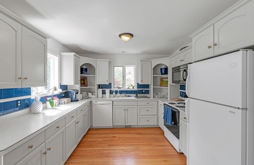 Taghkanic Other | Hudson Valley Dream Farmhouse: Bike Trails, Wineries, Five Acres