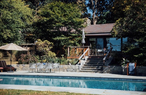 Ossining House | Hudson Valley Pool Retreat · 50min to NYC · 3 Acre