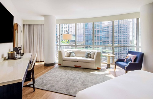 Riverwalk Fort Lauderdale Hotel | Hyatt Centric Las Olas Fort Lauderdale
