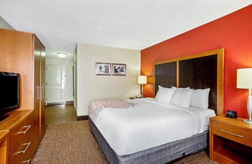 Monroe Township Hotel | Hyatt Select Williamsburg