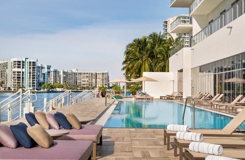 Hallandale Beach House | hyde-beach hollywood