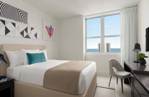 Hollywood South Central Beach Hotel | Hyde Beach House