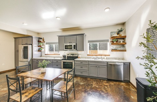 Boundary County Apartment | Idaho Retreat w/Fire Pit - 2 Mi to McArthur Lake