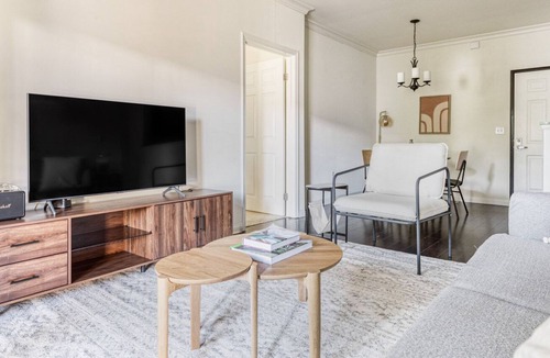 Koreatown Apartment | Ideal Koreatown 2BR w/ Gym, Pool & Lounge near 6th St Bars, by Blueground