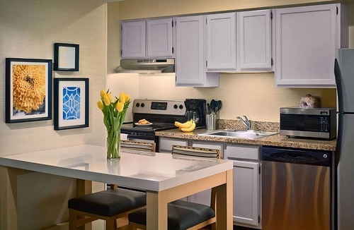 Newark Hotel | Ideal Mix of Comfort and Value! Free Breakfast, Near White Clay Creek State Park