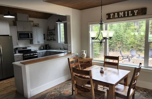 Martin City Cottage | Immaculate Farm Cottage on 40 Acres - Minutes from Glacier National Park
