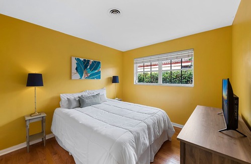 Imperial Point House | Imperial Point in Fort Lauderdale