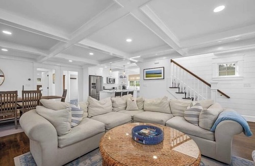 Osterville House | In the Heart of Osterville Village, Newly renovated, Pets considered RPMS087
