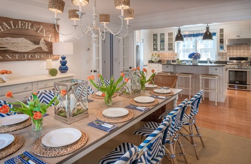 Nantucket Town House | In town/5 Bd/5 Bth/3 Fam Rms/screen porch/car ferry reservation for summer wks