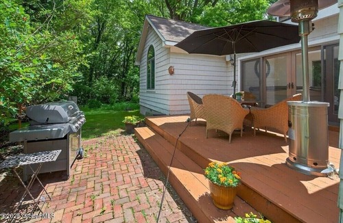 Ballston Spa House | Indoor Salt water Spa for long or short stays