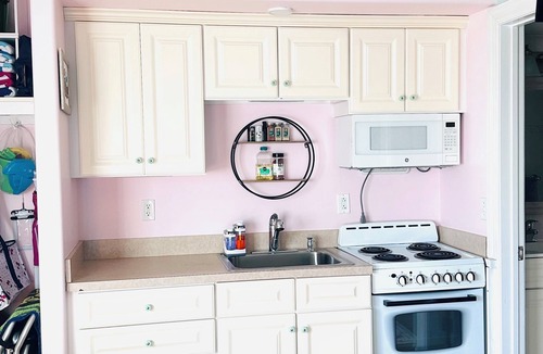 North End Condo | Instant Beach Vacation- book fun and convenience.