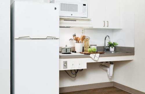 Bermuda Hotel | InTown Suites Extended Stay Richmond VA - Chester