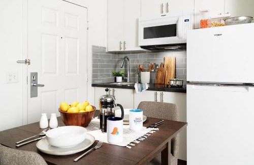 Norfolk Hotel | InTown Suites Extended Stay Norfolk VA