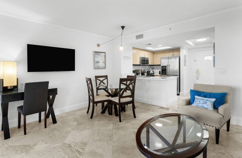 Coconut Grove Hotel | Inviting Grove Hideaway with Pool, Kitchenette & Near CocoWalk | 4 Units