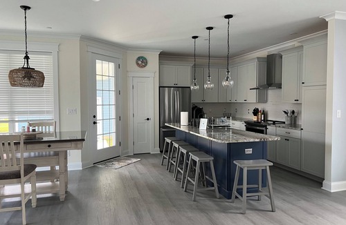 Chester House | Island Blue Getaway! Charming family friendly Home on Kent Island MD