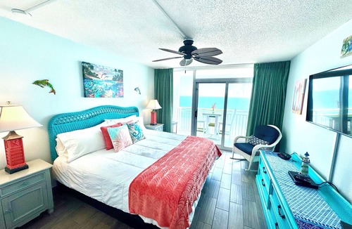Myrtle Beach Condo | 💎ISLAND TIME Dolphin Shack; Gorgeous Direct Oceanfront Balcony King Luxury Bed