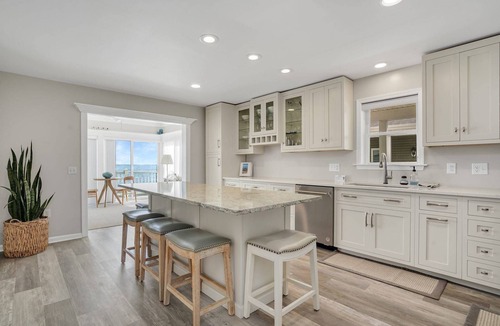 Captain's Cove House | Island View - Waterfront; Boat dock!