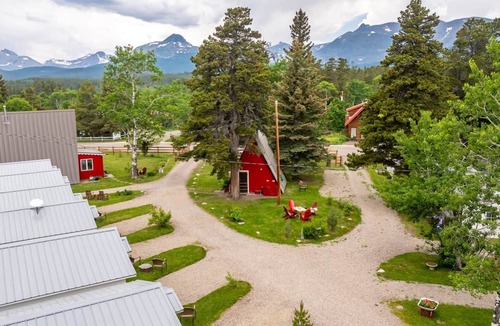 East Glacier Park Village House | Jacobson's Cottages Cabin #7