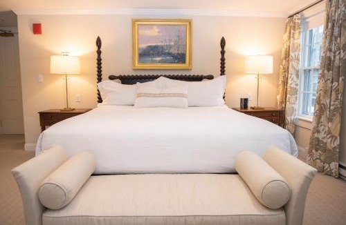 Nantucket Town Hotel | Jared Coffin House