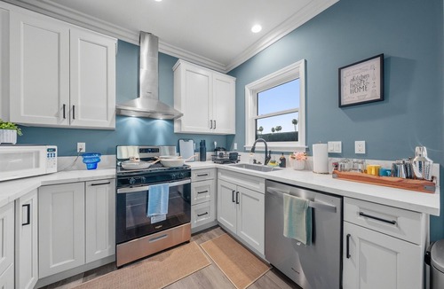North Central House | Jie's NEW Elegant 4Bed 5 mins to OldTown Pasadena