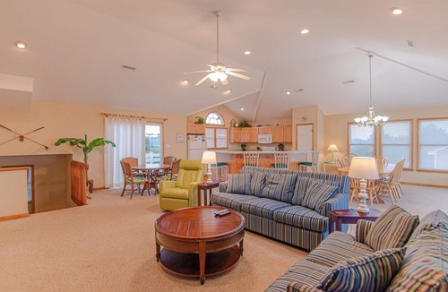 Sea Scape House | JL#315 - SEA ESCAPE - Golf Course - Private Swimming Pool - Close to Beach