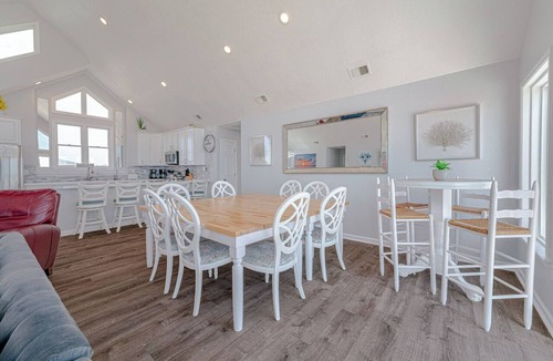 Kitty Hawk House | JL # 387 Atlantic Charm - Oceanfront - Hot Tub - Pet Friendly