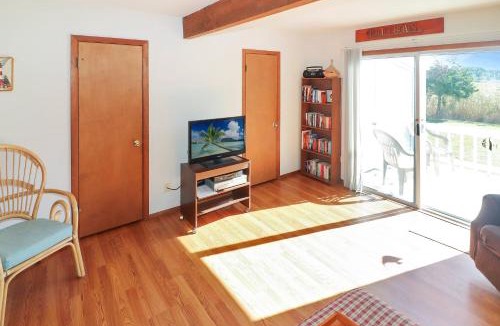 Deep Hole House | Joint Venture - Pet friendly & water views!