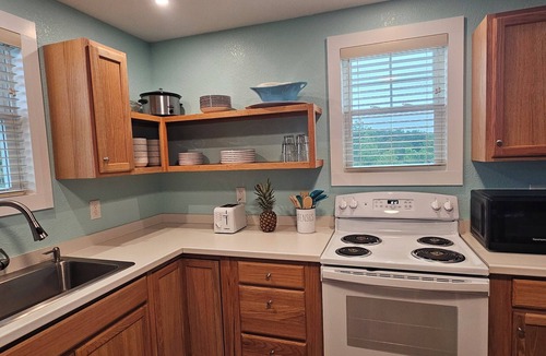 Corolla Cottage | Josies Joint-New for 2024 Newly built only 3.5 Miles off Blacktop