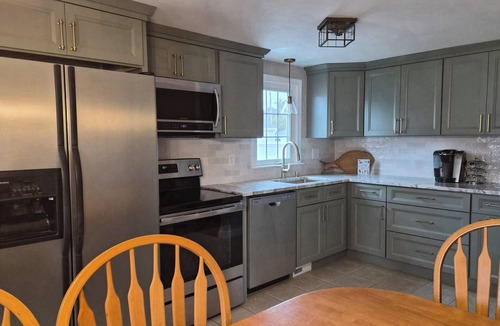 Dennis Port House | June openings! Renovated home, central AC, walk to beach, Capt Chase, Dennisport