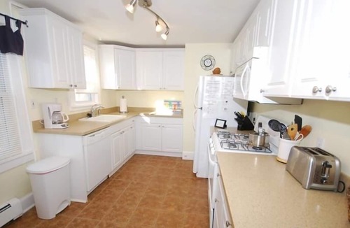 Rehoboth Beach Condo | Just 1.5 Blocks to the Beach and Boardwalk!