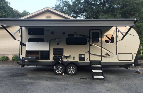 Mechanicsville House | Just a getaway piece of property