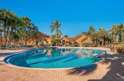 Delray Beach Apartment | Kasa | Charming 2 BD + Near the Beach | Delray Beach