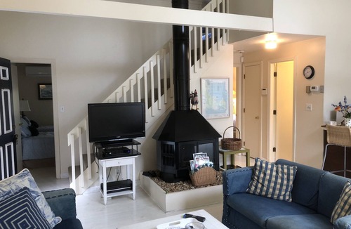 Katama House | Katama Edgartown. bike to South Beach, bike to Town