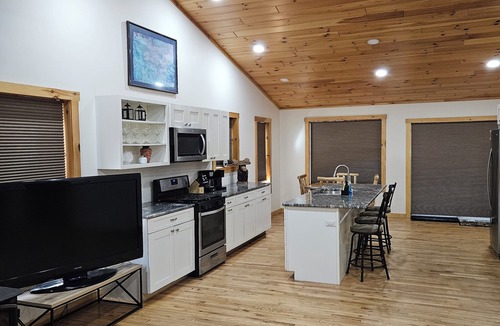 Brantingham Cabin | Kate's Creekside Stables Located on Otter Creek Horse Trails/ATV trail