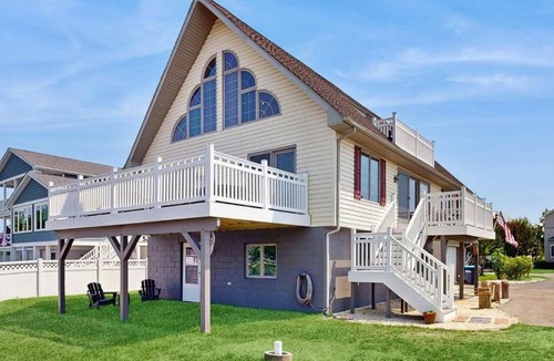 Keen-Wik On the Bay House | Keen-Wik on the Bay - 38138 Keenwik Rd