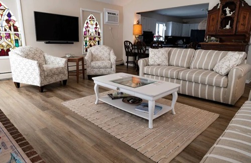 Chester House | Kent Island Time - Enjoy Kent Island Waterfront-Pet Friendly!