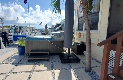 Twin Lakes House | Key Largo Waterfront paradise