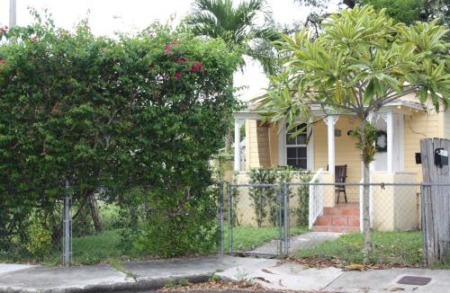 Southwest Coconut Grove House | Key West Style Historic Home in Coconut Grove Florida The Yellow House