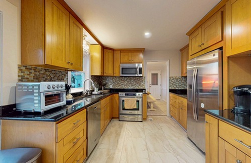 Kitty Hawk House | KH4240: Magnolia Sound | Colonial Style | Sound Front | Hot Tub