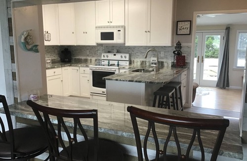 Captain's Cove House | Kick back and relax at “Knot Stressed” in total comfort.