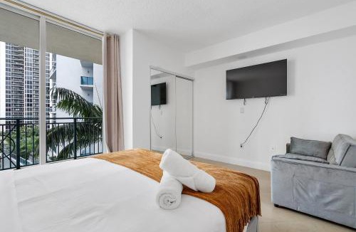 Sunny Isles Beach Apartment | King David By The Ocean