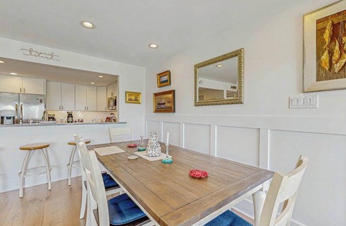 Fenwick Island House | Kings Grant ocean front townhouse w/, outside shower and community pool