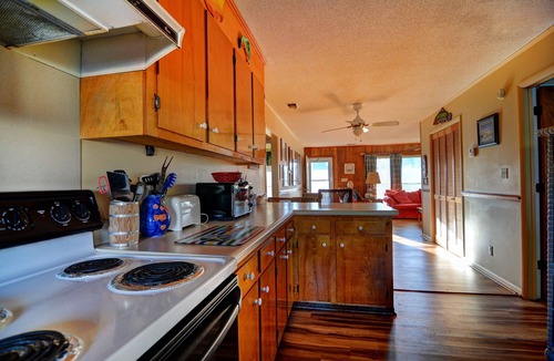 Holden Beach House | "Kitty's Place" - Beach Cottage, Dunes West, 3 Bedroom, 2 Bathroom